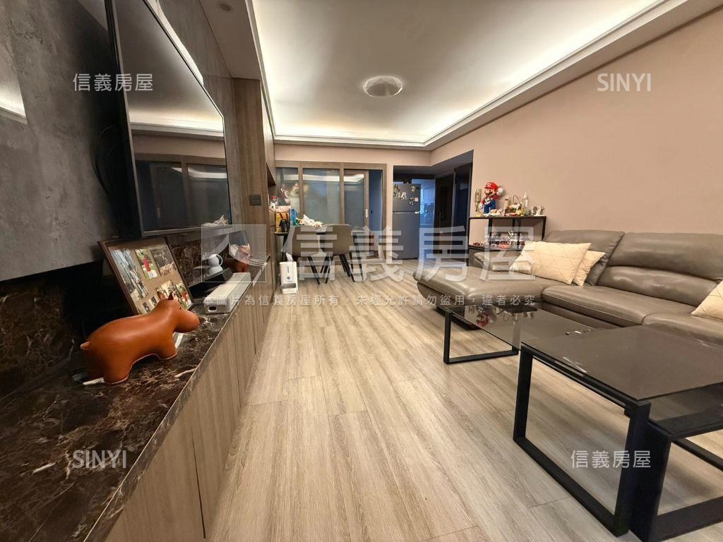 賴厝學區衛道大第３房車位房屋室內格局與周邊環境