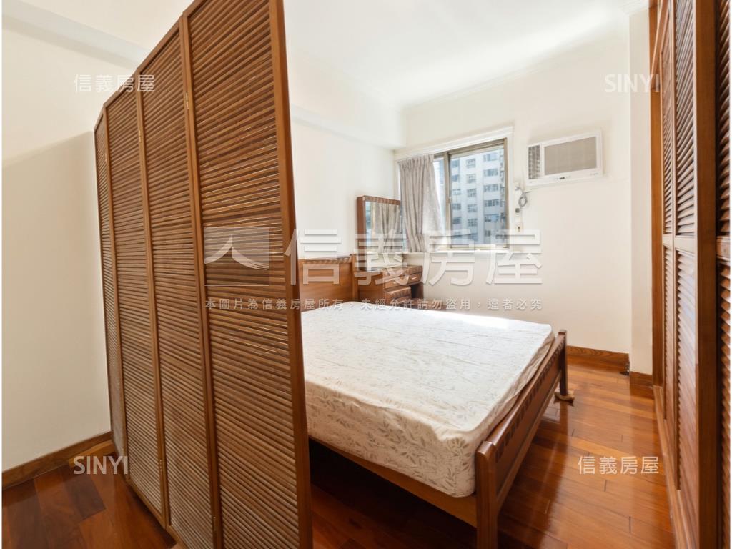 城堡花園好採光三房車位房屋室內格局與周邊環境