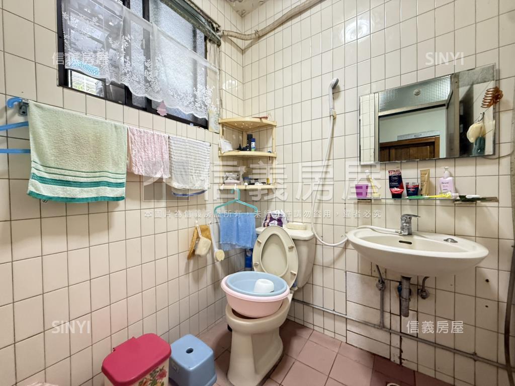 自強稀有面寬一樓房屋室內格局與周邊環境