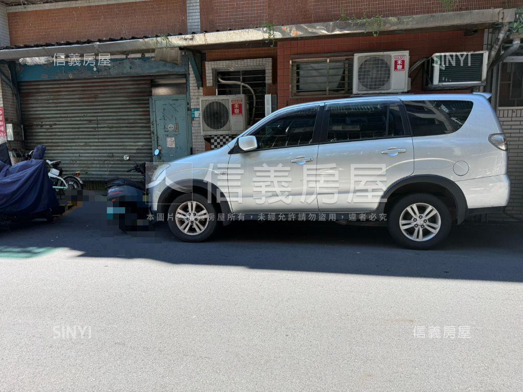 自強稀有面寬一樓房屋室內格局與周邊環境