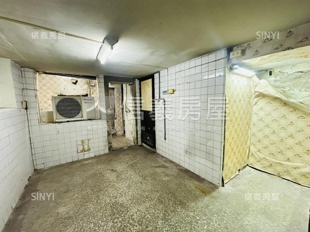 高應大旁的小透天房屋室內格局與周邊環境