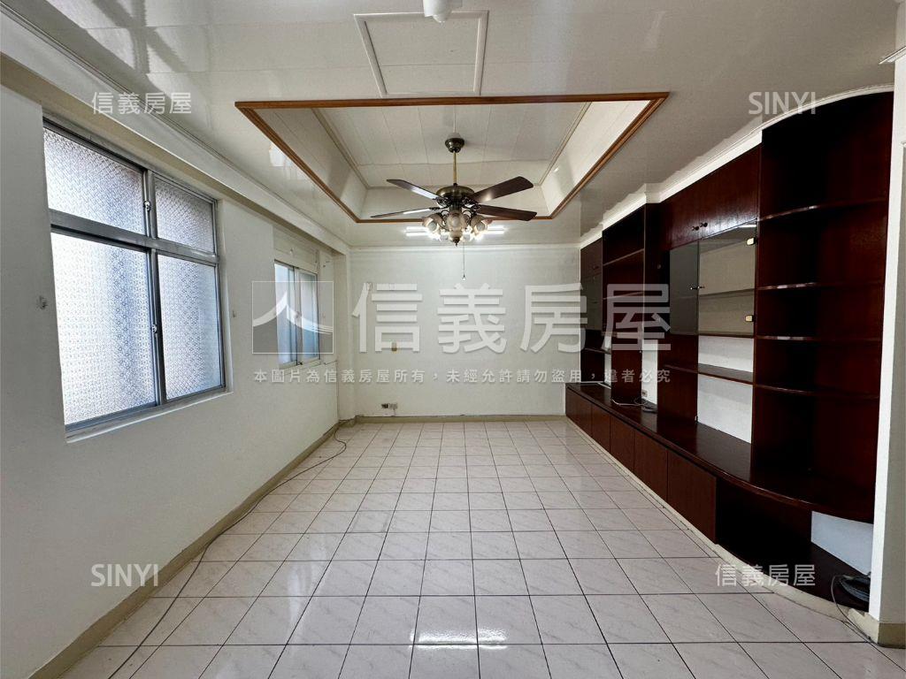 大坪林民權商圈３樓大空間房屋室內格局與周邊環境