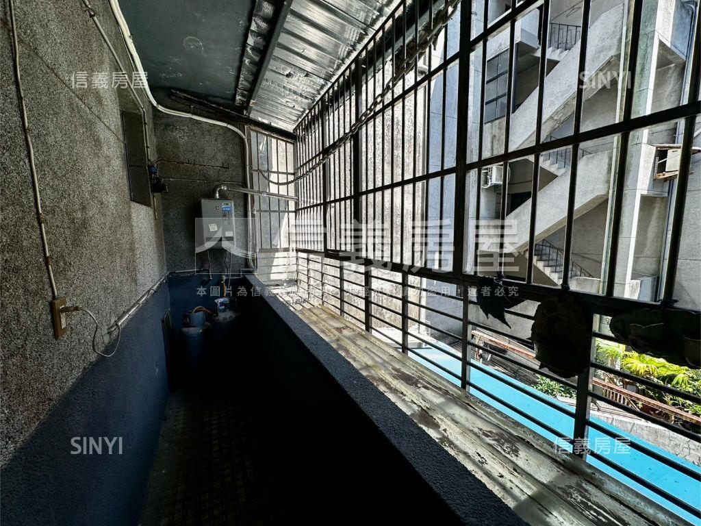 大坪林民權商圈３樓大空間房屋室內格局與周邊環境