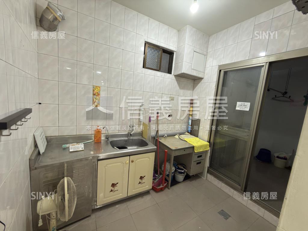 成大一中投資宿舍房屋室內格局與周邊環境