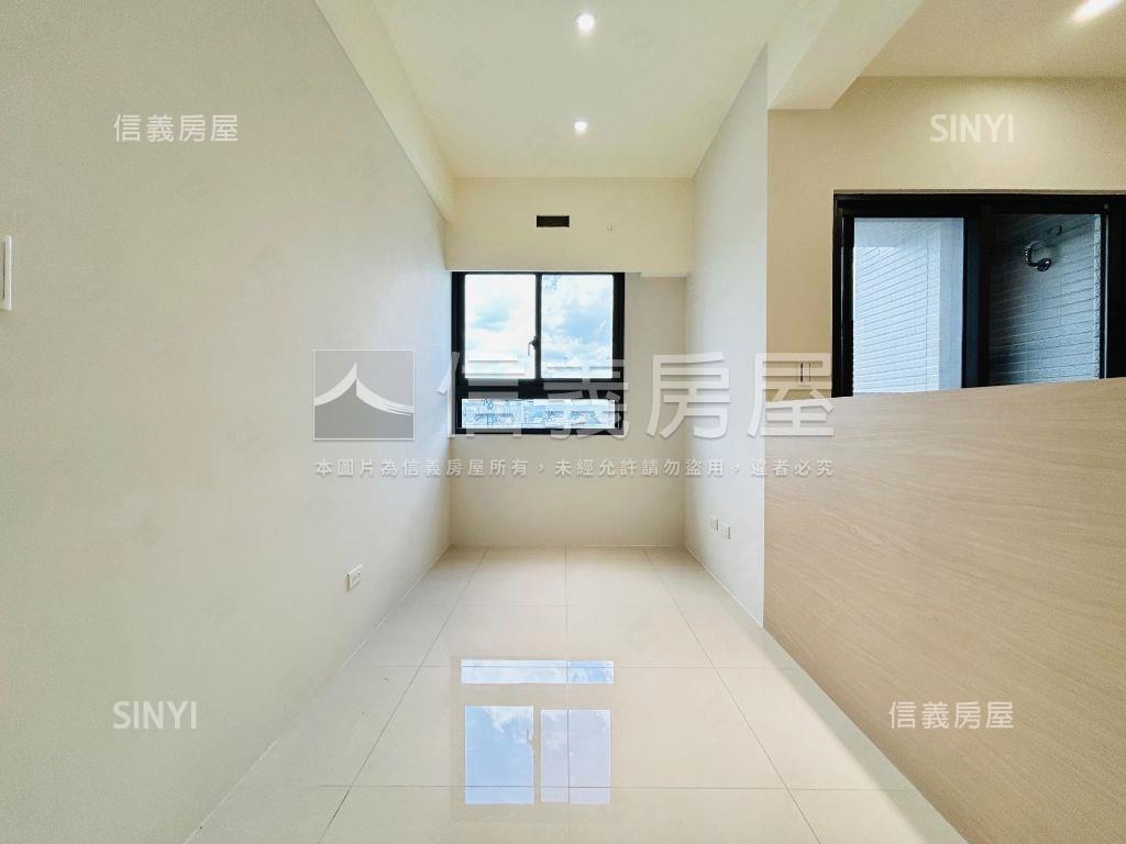 悠遊居高樓景２＋１房車位房屋室內格局與周邊環境