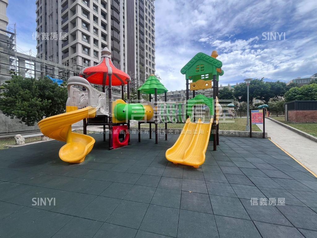 學苑高樓遠景大一房車位房屋室內格局與周邊環境