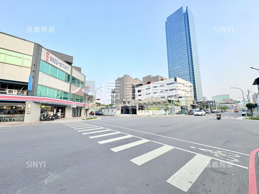頂崁工業區透天廠辦房屋室內格局與周邊環境