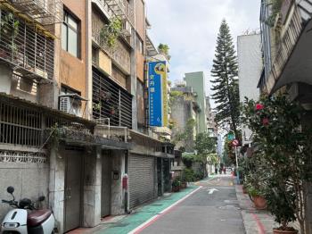 雙金華學區稀有壹樓