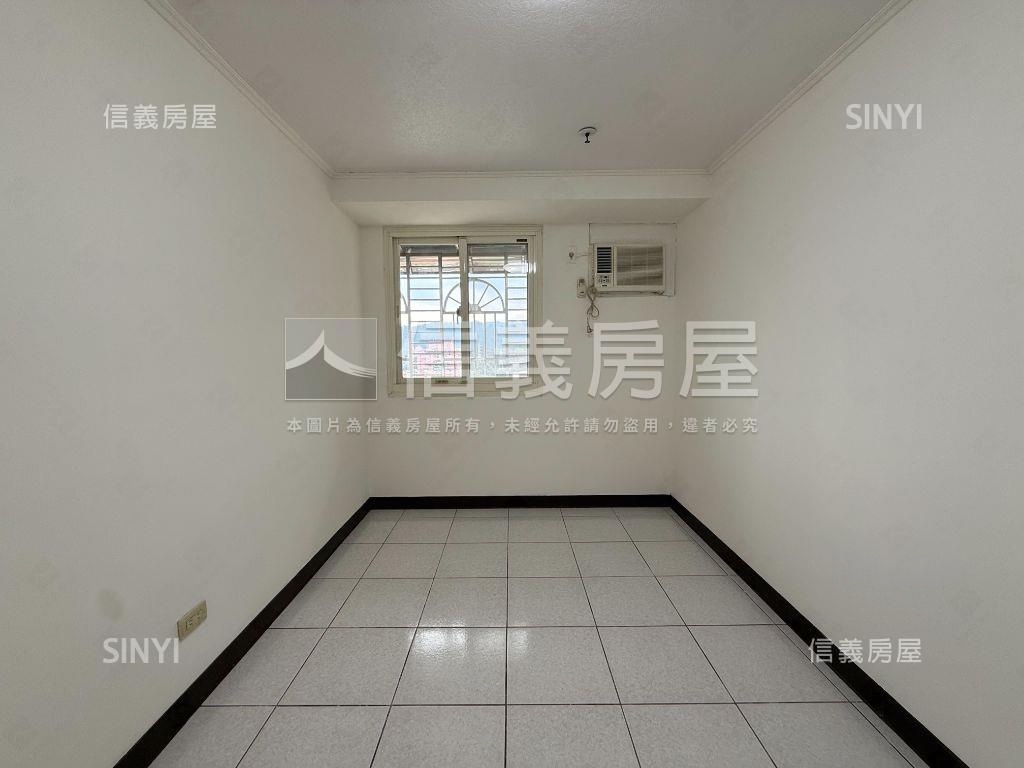 摩登高樓層三面採光大四房房屋室內格局與周邊環境