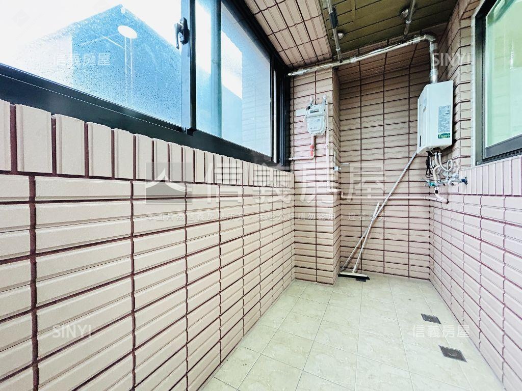 東利八方三房車位房屋室內格局與周邊環境