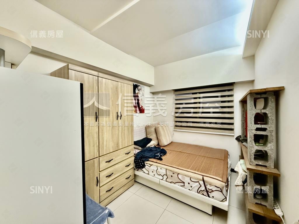 灣頂‧中庭‧兩房房屋室內格局與周邊環境