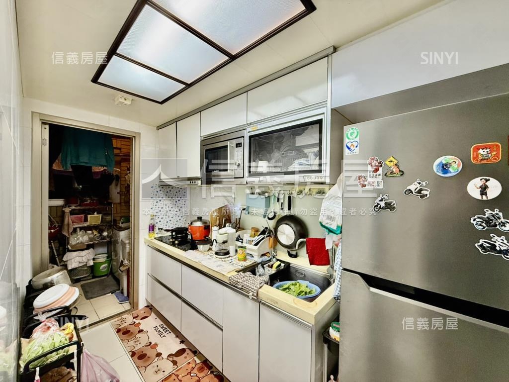 灣頂‧中庭‧兩房房屋室內格局與周邊環境