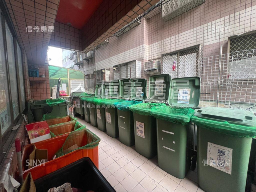 太平大三房雙衛浴房屋室內格局與周邊環境