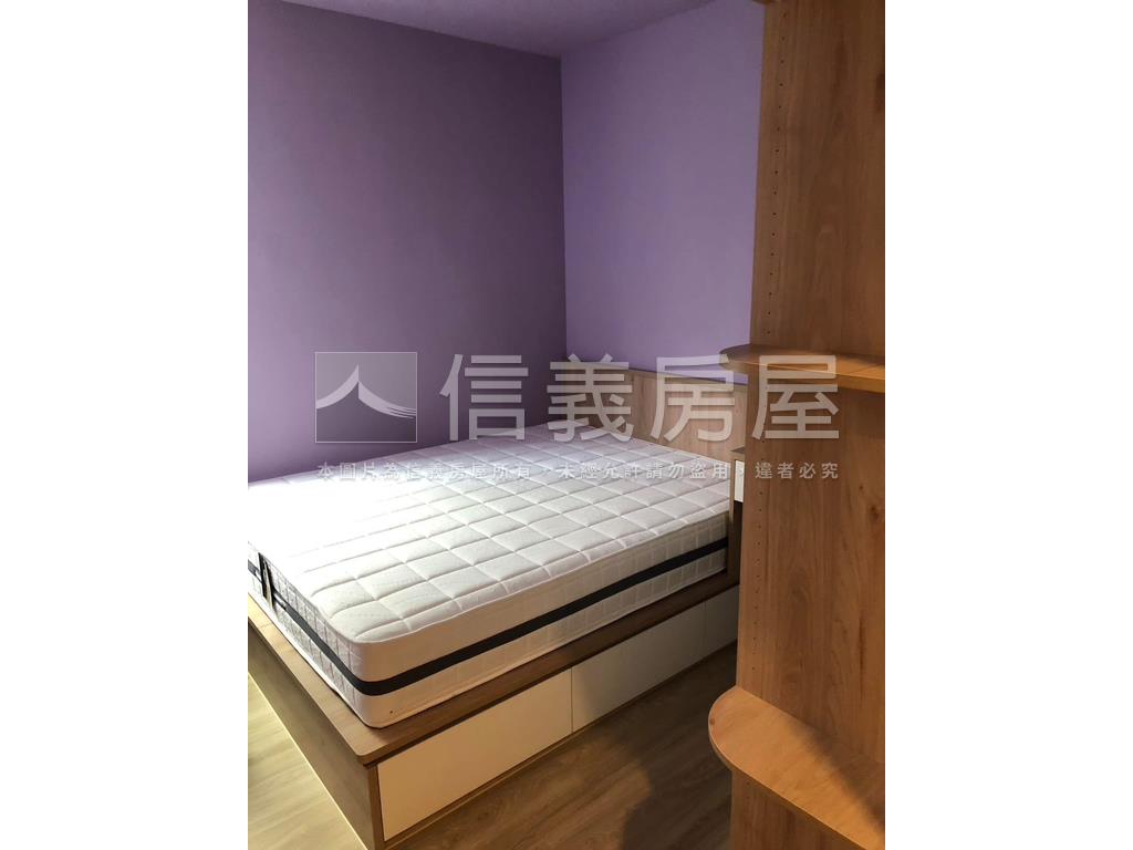 專任日新街高級美妝三樓房屋室內格局與周邊環境