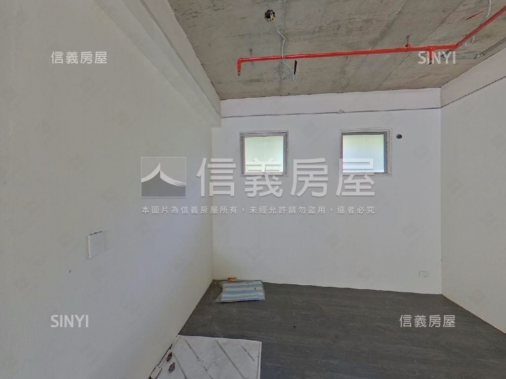 近內科稀有低總價黃金店面房屋室內格局與周邊環境
