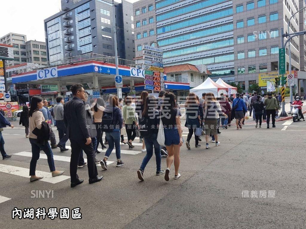 近內科稀有低總價黃金店面房屋室內格局與周邊環境