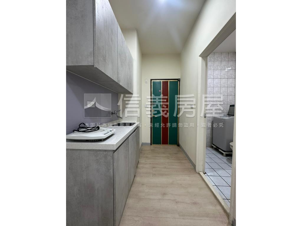 近逢甲大學美妝設廚房套房房屋室內格局與周邊環境