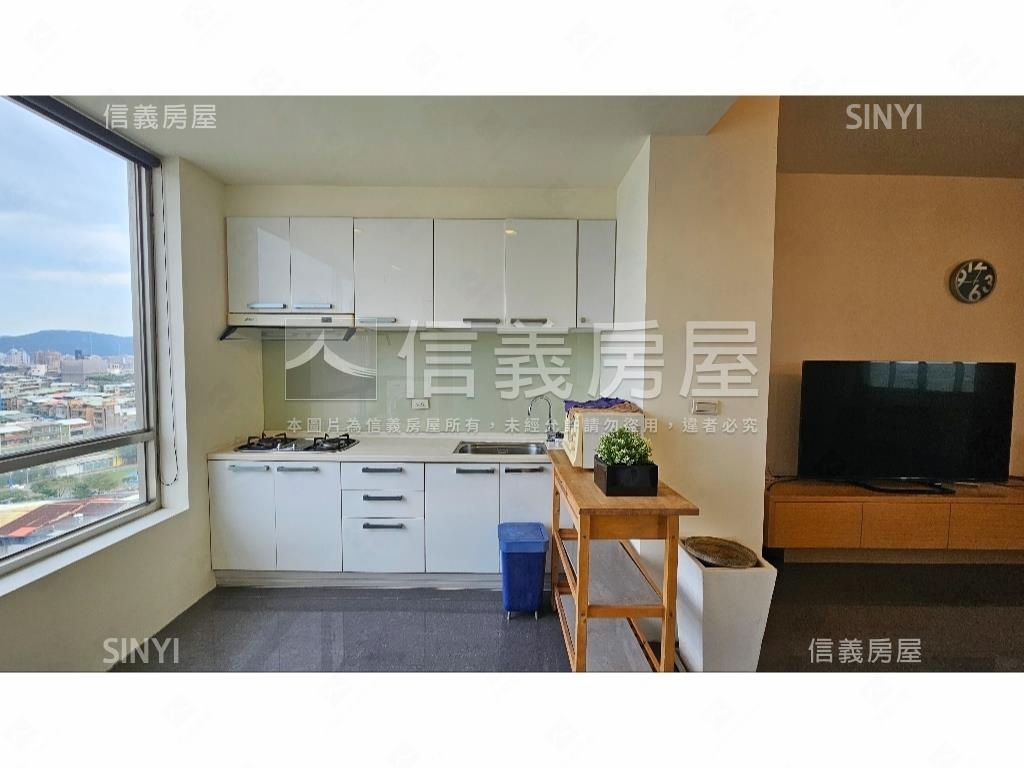 豪景府邸帶平面車位房屋室內格局與周邊環境