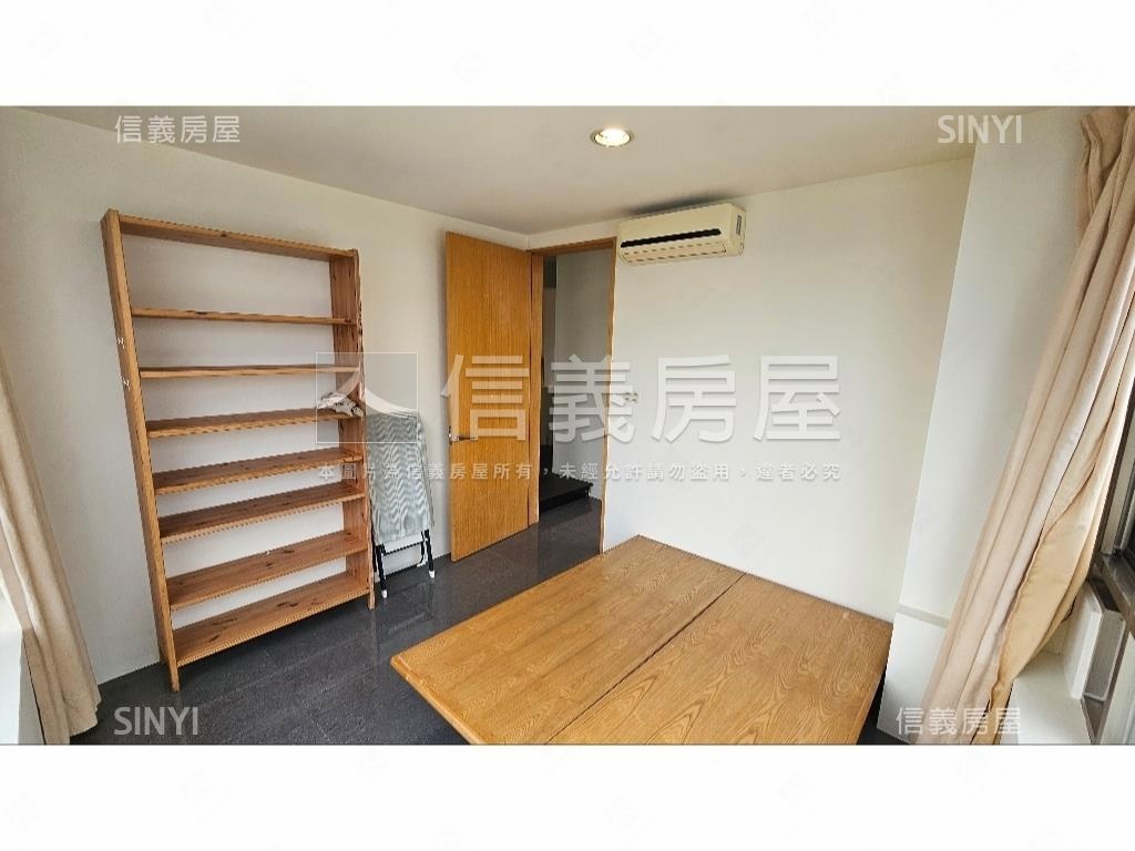 豪景府邸帶平面車位房屋室內格局與周邊環境