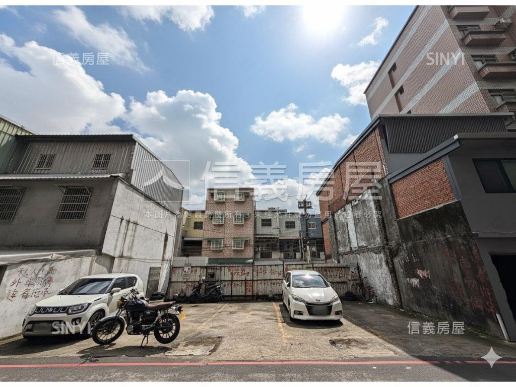 龍昌路約１２米寬土地房屋室內格局與周邊環境