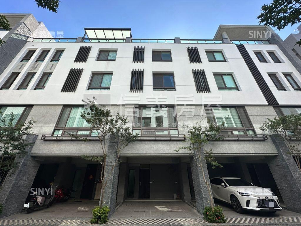 誠售南崗工業區輕屋齡透天房屋室內格局與周邊環境