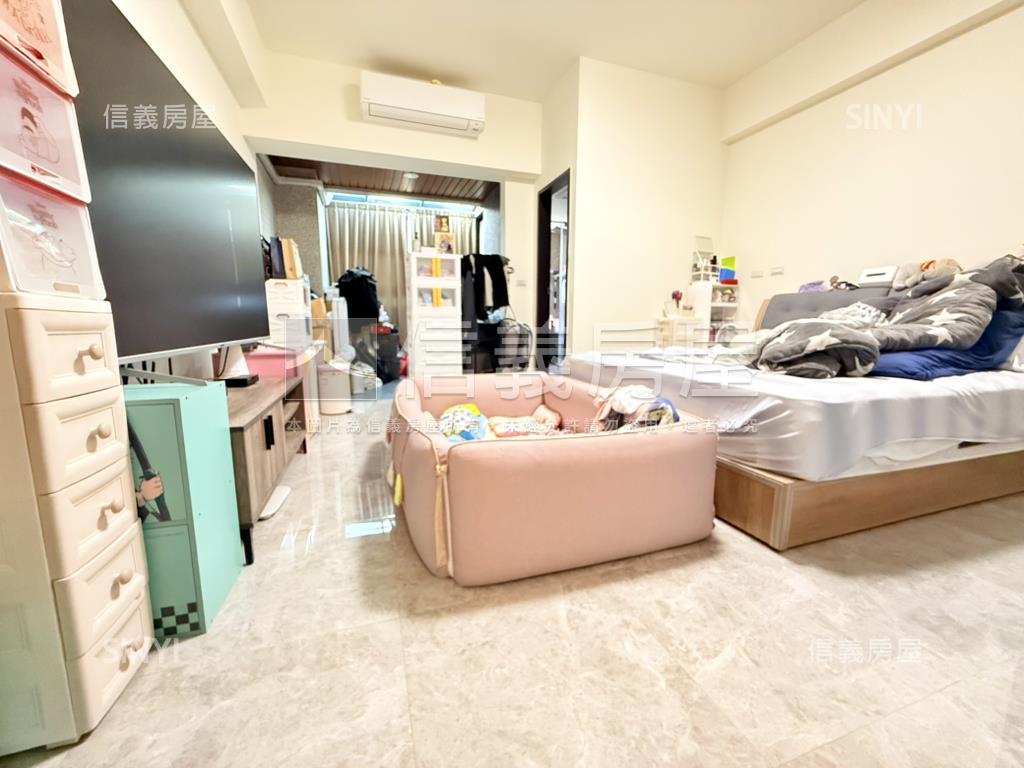 鳳翔正路大地坪電梯車墅房屋室內格局與周邊環境