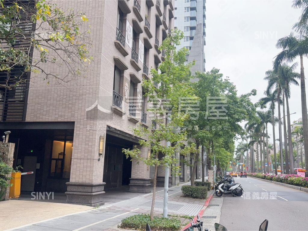 最便宜＜旅行與閱讀車位＞房屋室內格局與周邊環境