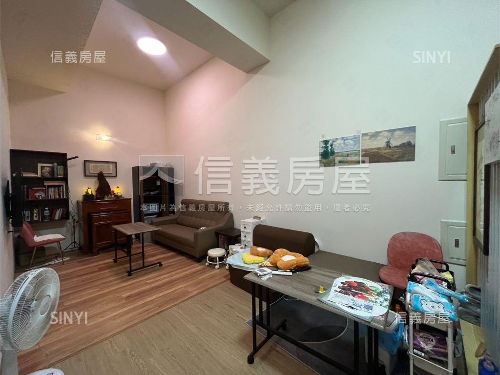 新社之星４９８萬房屋室內格局與周邊環境