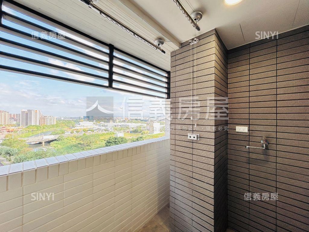 麗江星漾８樓大三房車位房屋室內格局與周邊環境