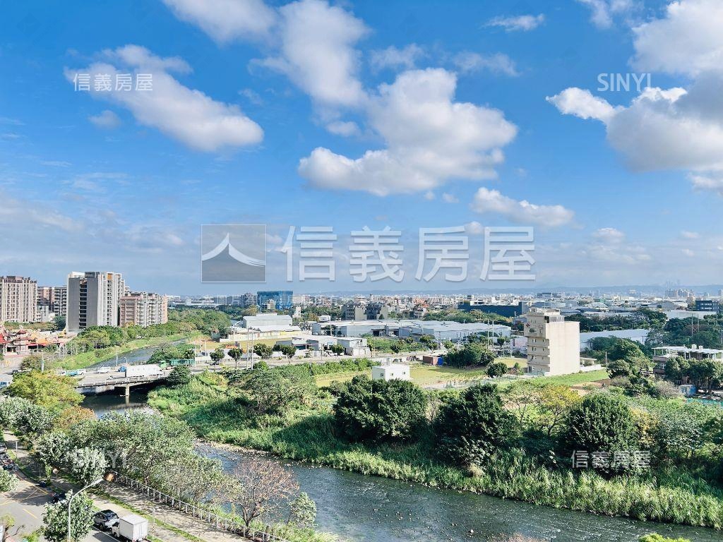 麗江星漾８樓大三房車位房屋室內格局與周邊環境