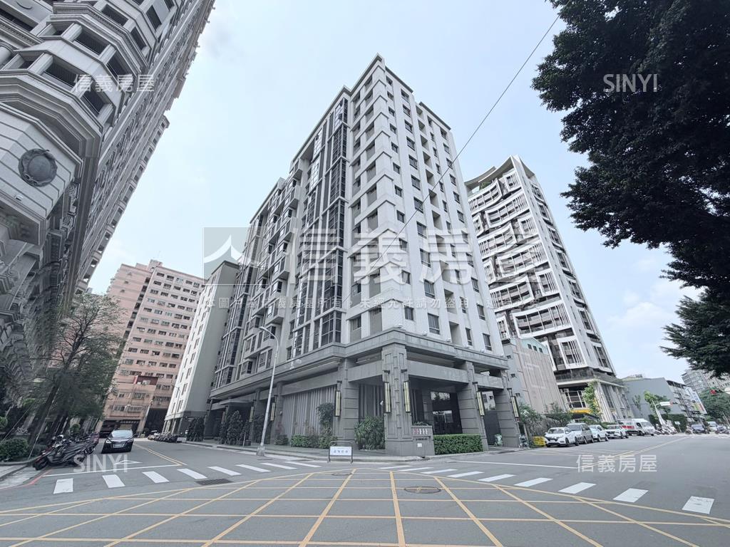 康朵首購收租精裝屋房屋室內格局與周邊環境