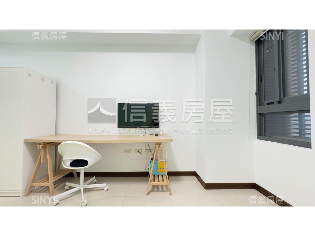 大任我行近巨城套房房屋室內格局與周邊環境