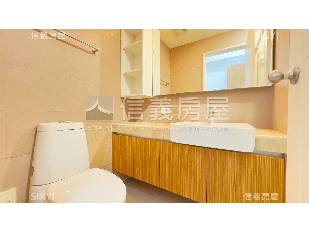 大任我行近巨城套房房屋室內格局與周邊環境