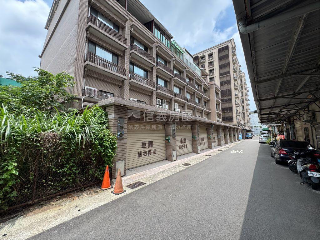 和平路香榭尊邸收租透店Ａ房屋室內格局與周邊環境