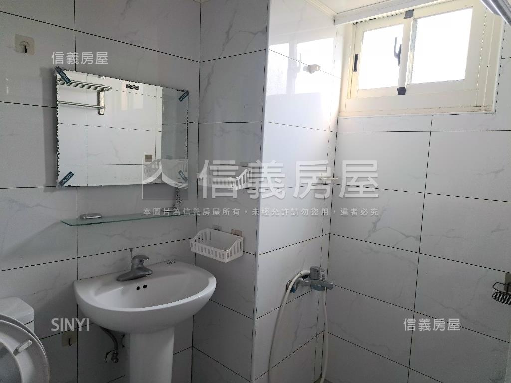 中國醫指標美侖美奐四房讚房屋室內格局與周邊環境