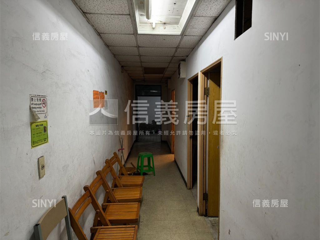 膝蓋救星低總價二樓免爬高房屋室內格局與周邊環境