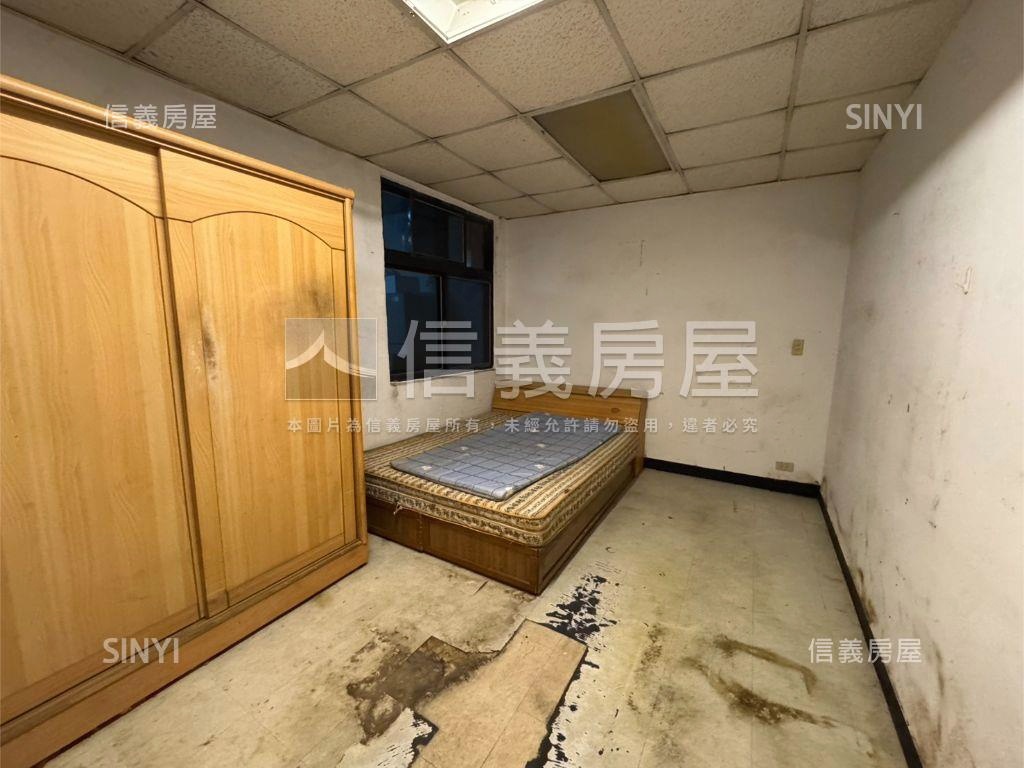 膝蓋救星低總價二樓免爬高房屋室內格局與周邊環境