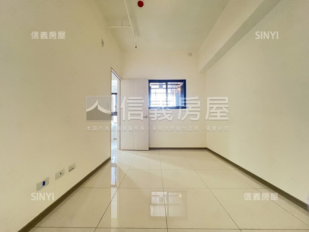 仰星殿美高樓兩房平車可看房屋室內格局與周邊環境