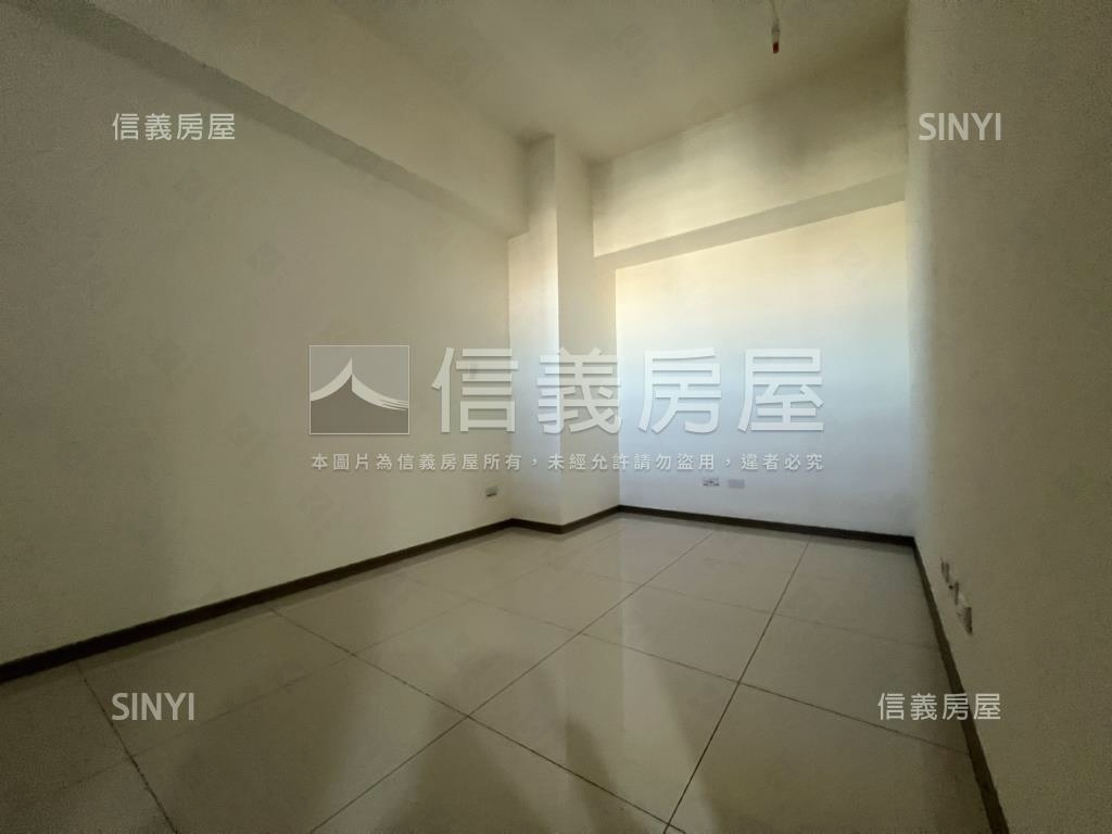 仰星殿美高樓兩房平車可看房屋室內格局與周邊環境