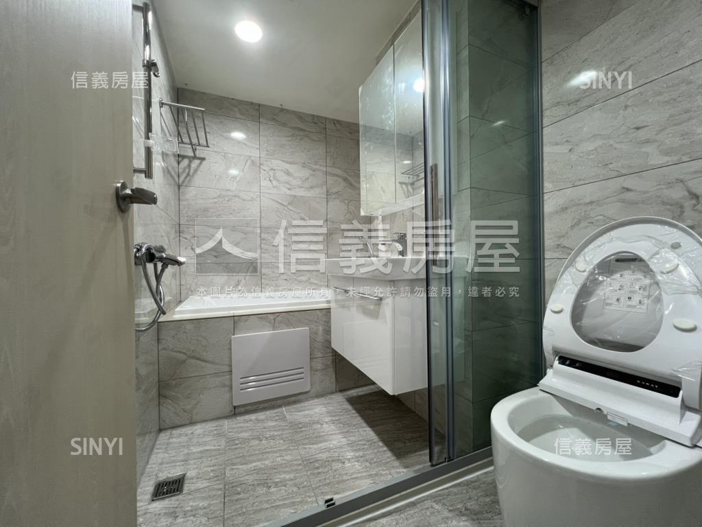 仰星殿美高樓兩房平車可看房屋室內格局與周邊環境