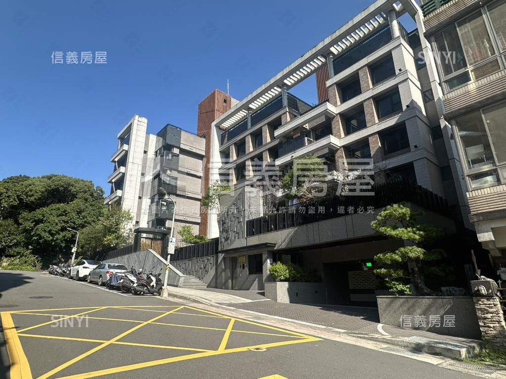 源利御品邊間三房坡平車位房屋室內格局與周邊環境