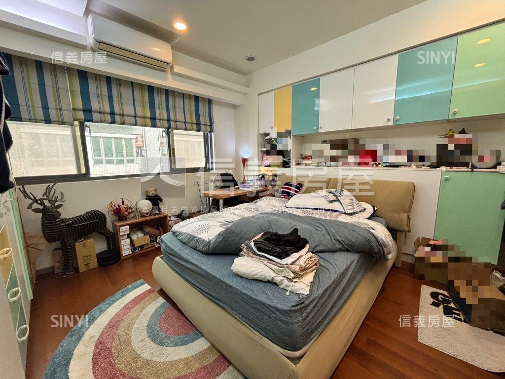 香草天空三代同堂樓中樓房屋室內格局與周邊環境