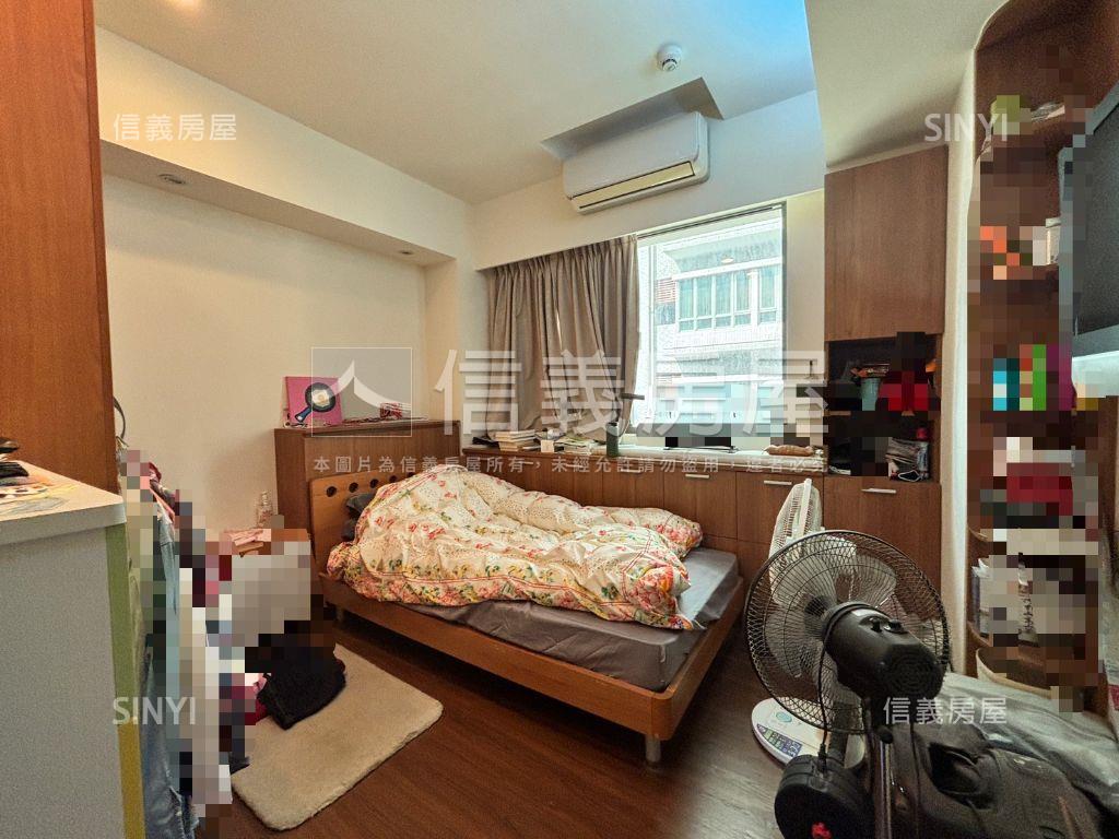 香草天空三代同堂樓中樓房屋室內格局與周邊環境