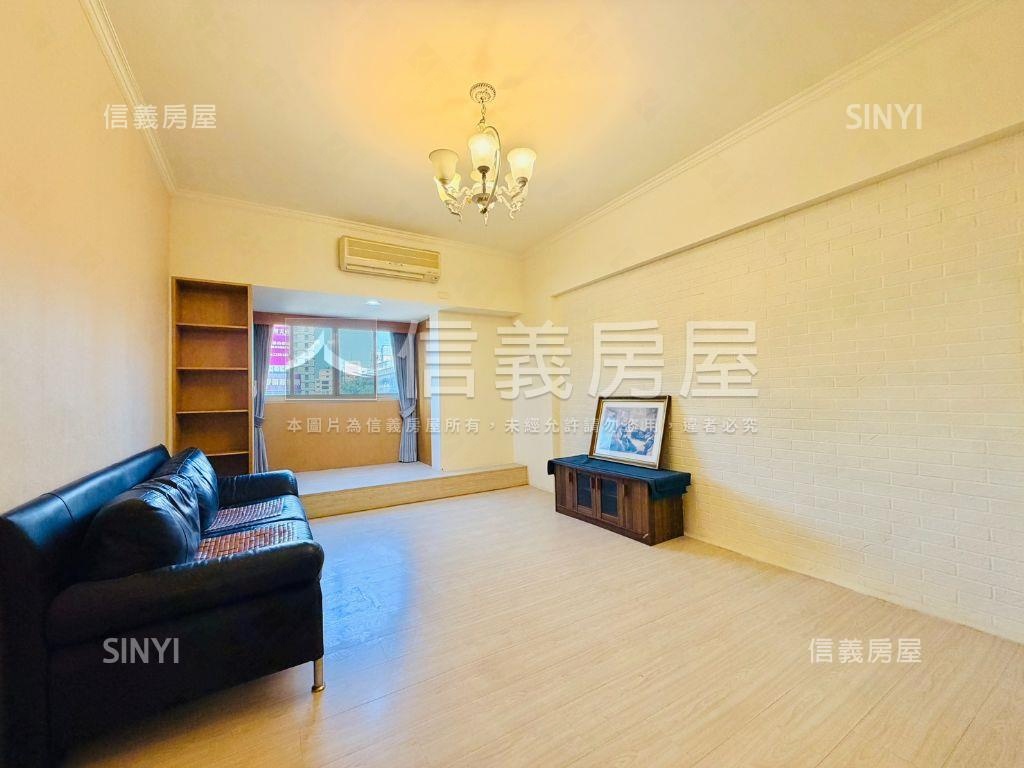 ＃五期－文心市政大３房房屋室內格局與周邊環境