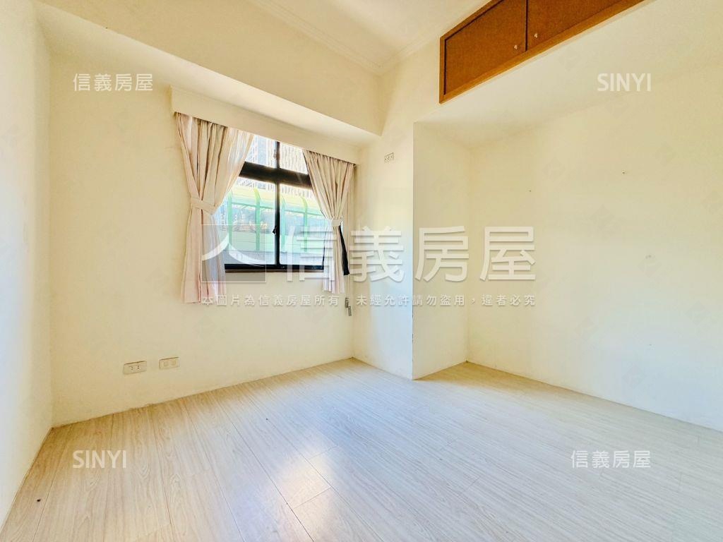 ＃五期－文心市政大３房房屋室內格局與周邊環境