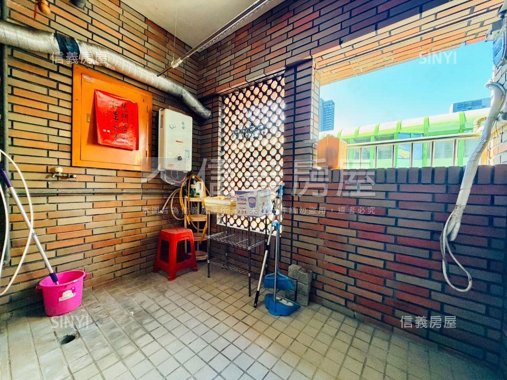 ＃五期－文心市政大３房房屋室內格局與周邊環境