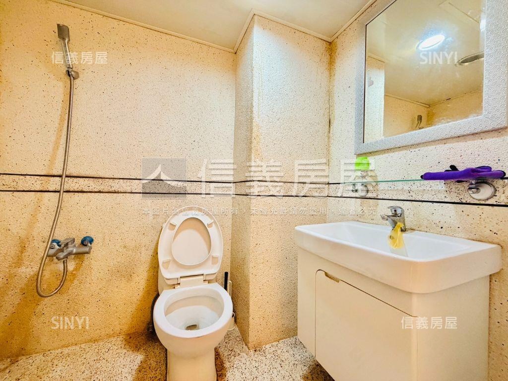 ＃五期－文心市政大３房房屋室內格局與周邊環境