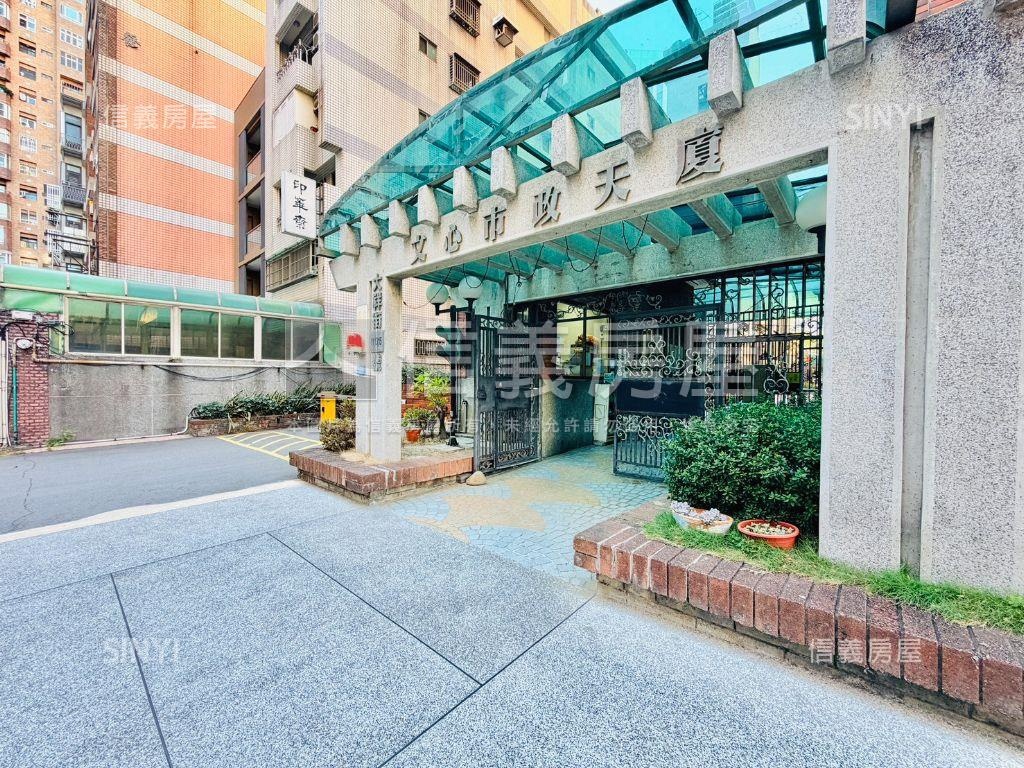 ＃五期－文心市政大３房房屋室內格局與周邊環境