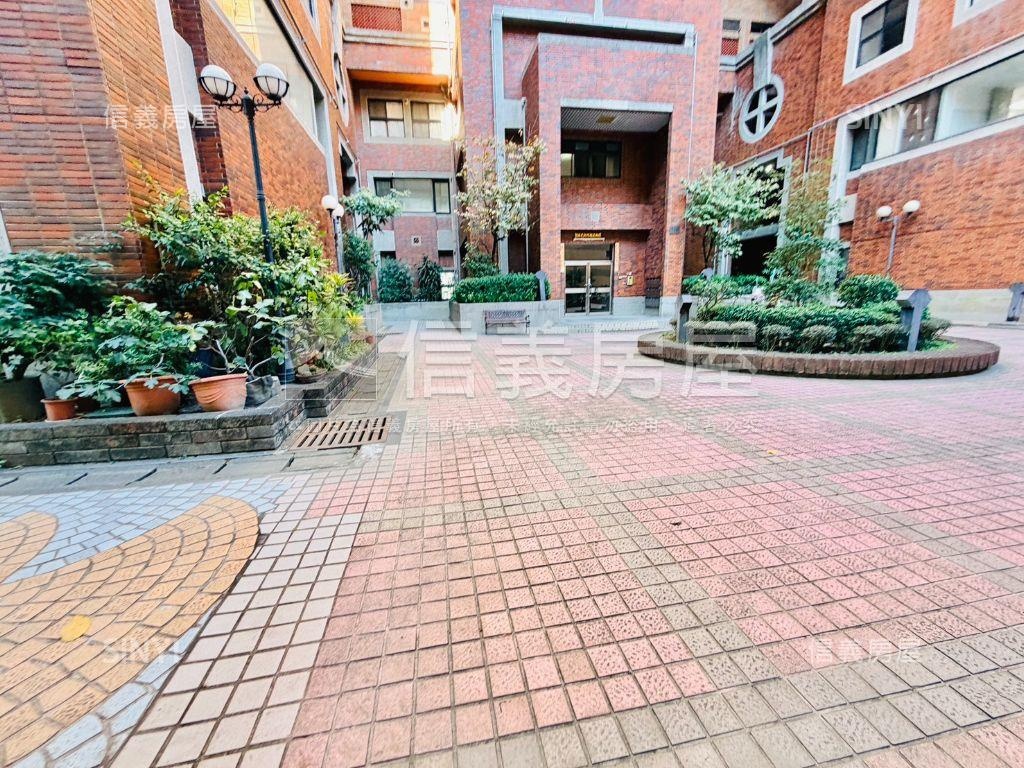 ＃五期－文心市政大３房房屋室內格局與周邊環境