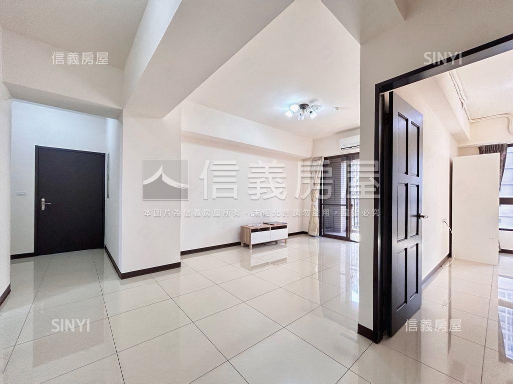 專任佳順採光雙衛浴開窗房屋室內格局與周邊環境